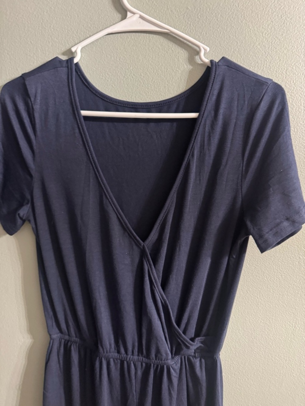 Cupshe Navy Wrap Surplice Elastic-Waist Jogger Jumpsuit - Picture 8 of 8